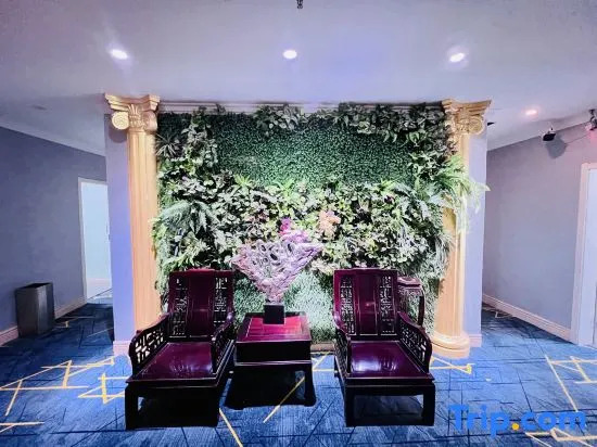 Aibo Qingya Hotel (Zhengzhou Jinyu Industrial Park)