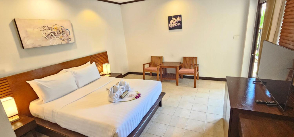 Thai House Beach Resort