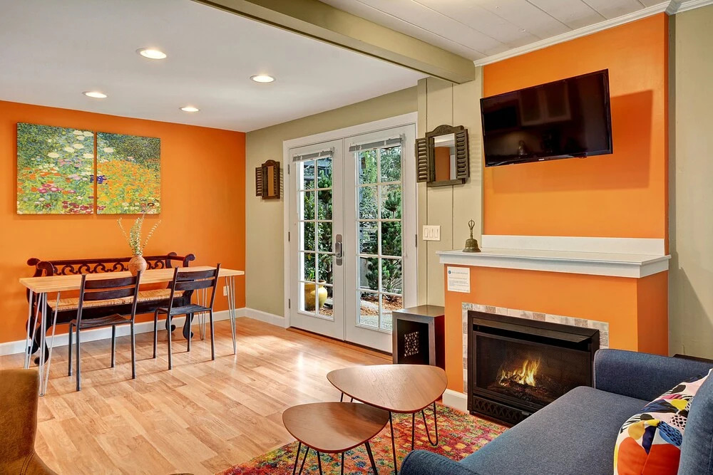 Ravenna Urban Farm Studio Apartment