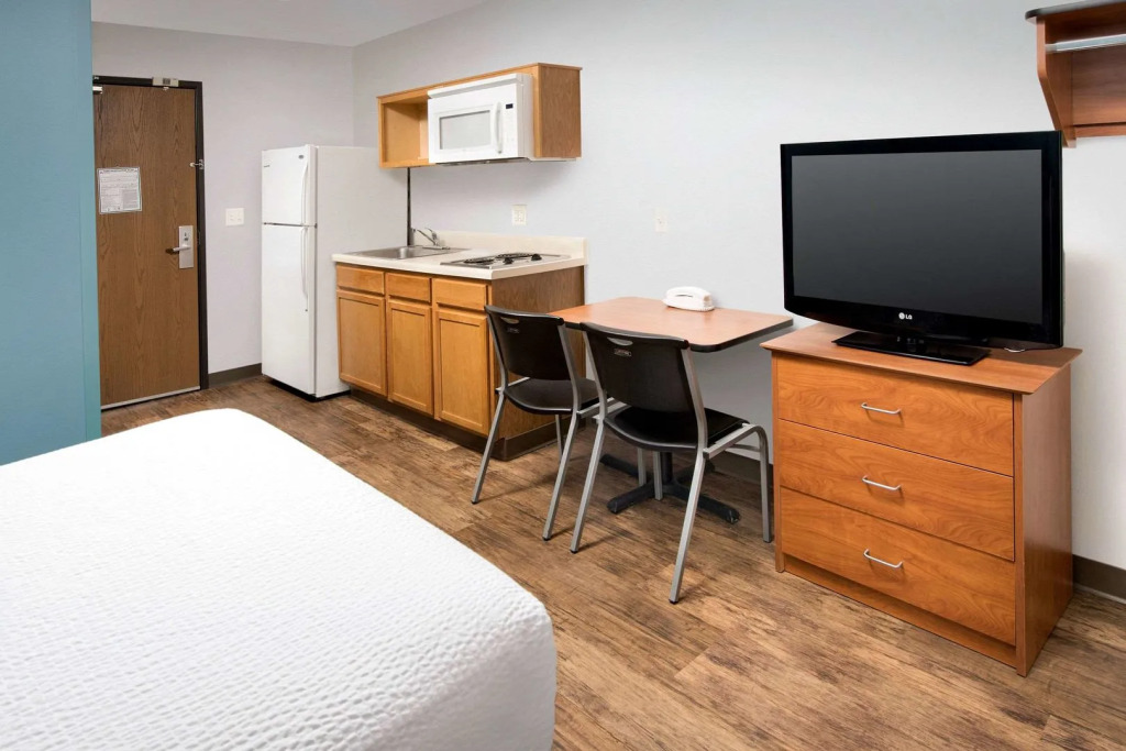 WoodSpring Suites Allentown Bethlehem