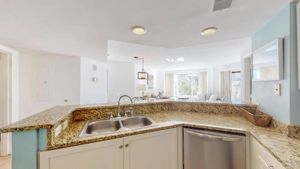 3229 Villamare