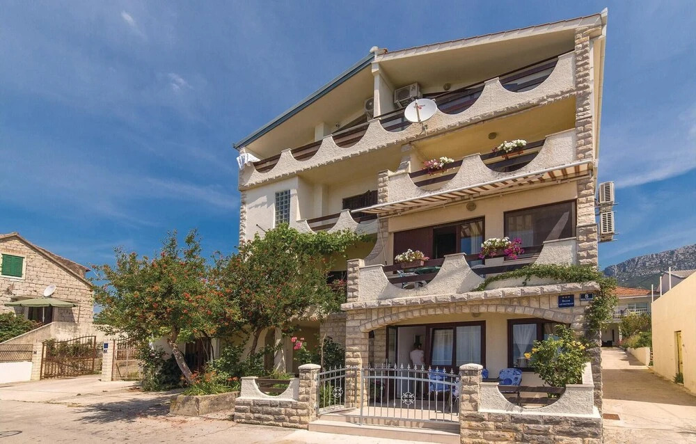 Nice Home in Kastel Kambelovac With Wifi and 0 Bedrooms