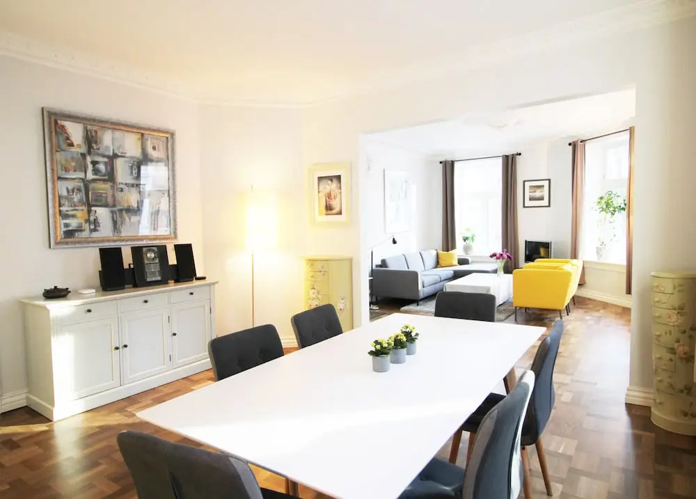 Nordic Host - Deichmans Gate 10