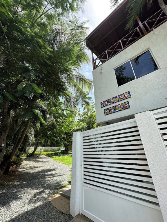 Palmare House