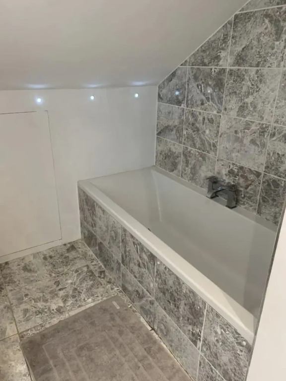 Spacious and Bright 2 Bedroom Flat in Maida Vale