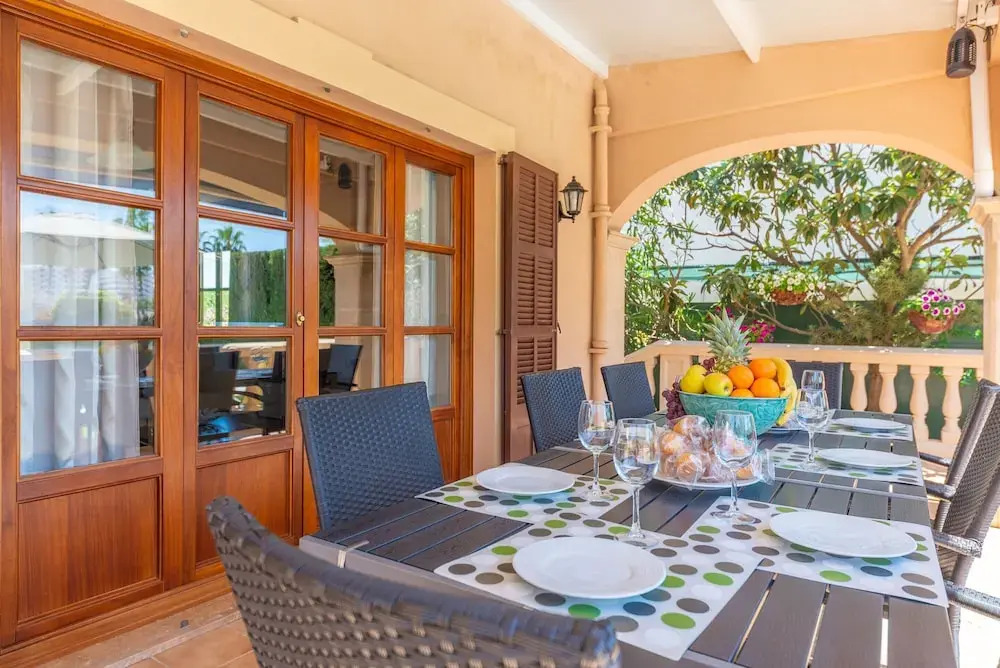Magdalena Gomila Marimon - Villa