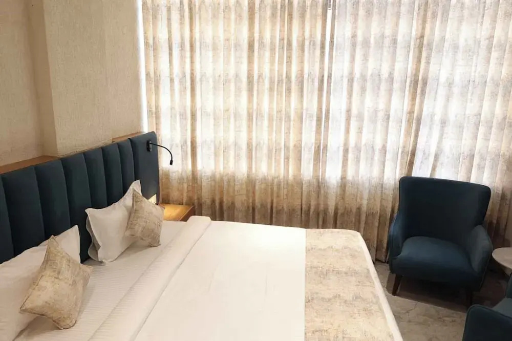 Varay Eco Hotel