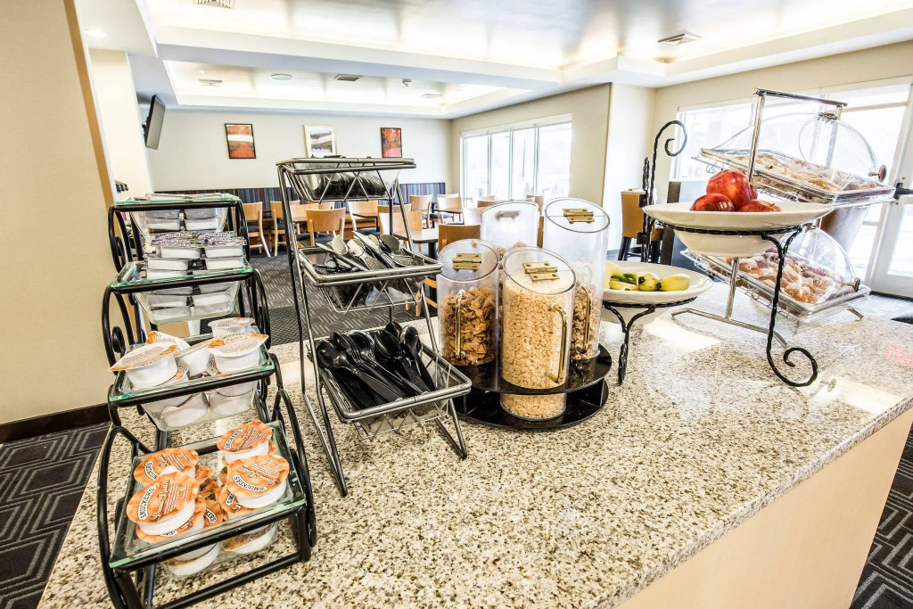 TownePlace Suites by Marriott Gilford