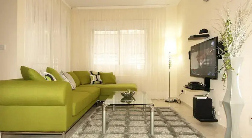 Halcon Molos Apartment