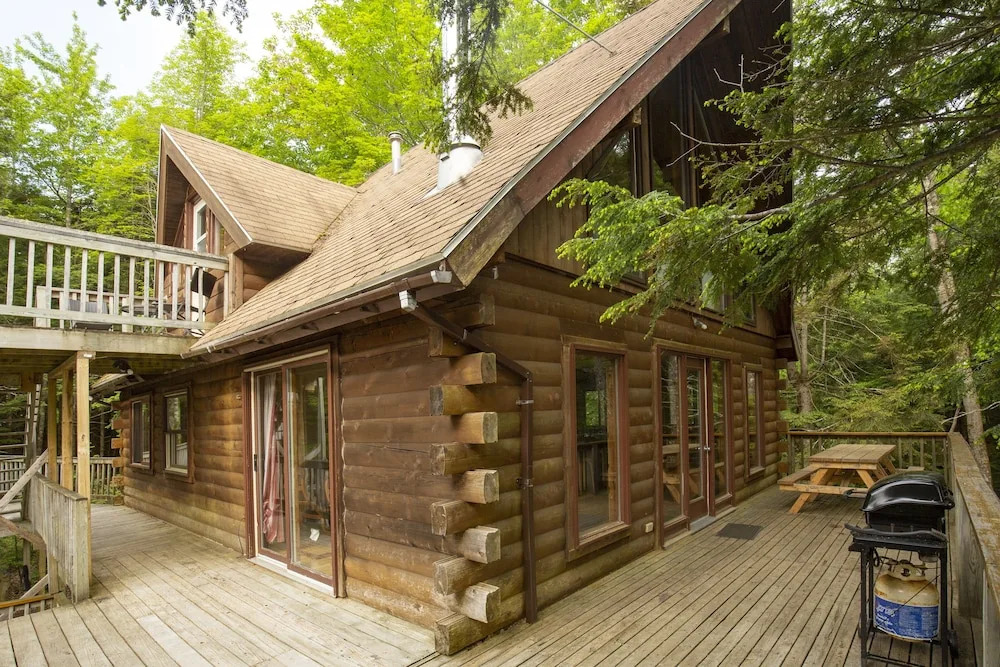 Mersey River Chalets a nature retreat