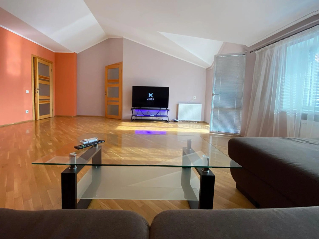 VIP 2 floors apartmens on MAIN SQUARE