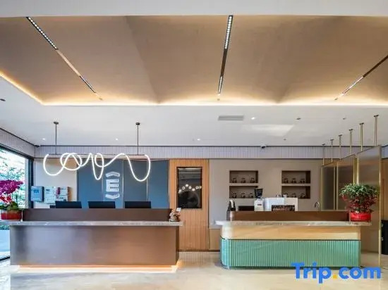 Yilong Anyue Hotel (Shanghai Gutang Road Subway Station Branch)