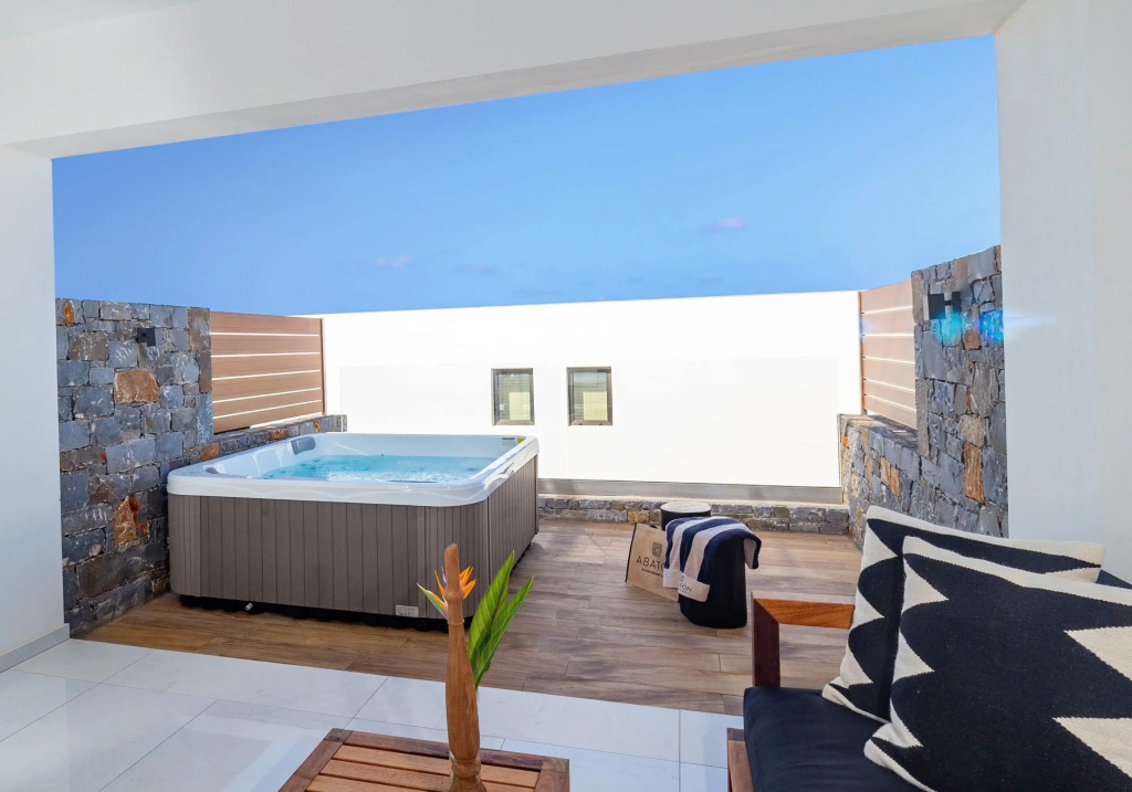 Abaton Island Resort & Spa