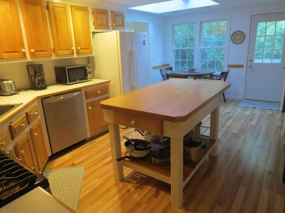 76 Olde Towne Lane - Four Bedroom House