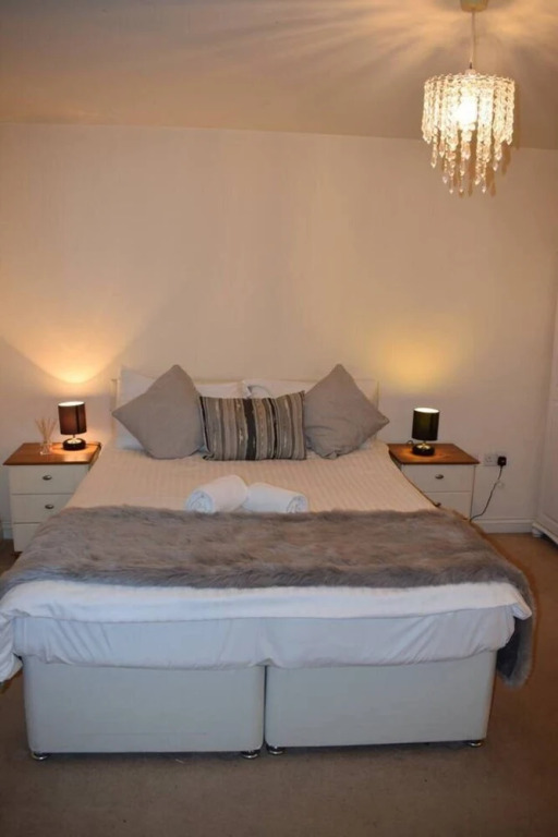 Chaucer Two Bedroom Apartment
