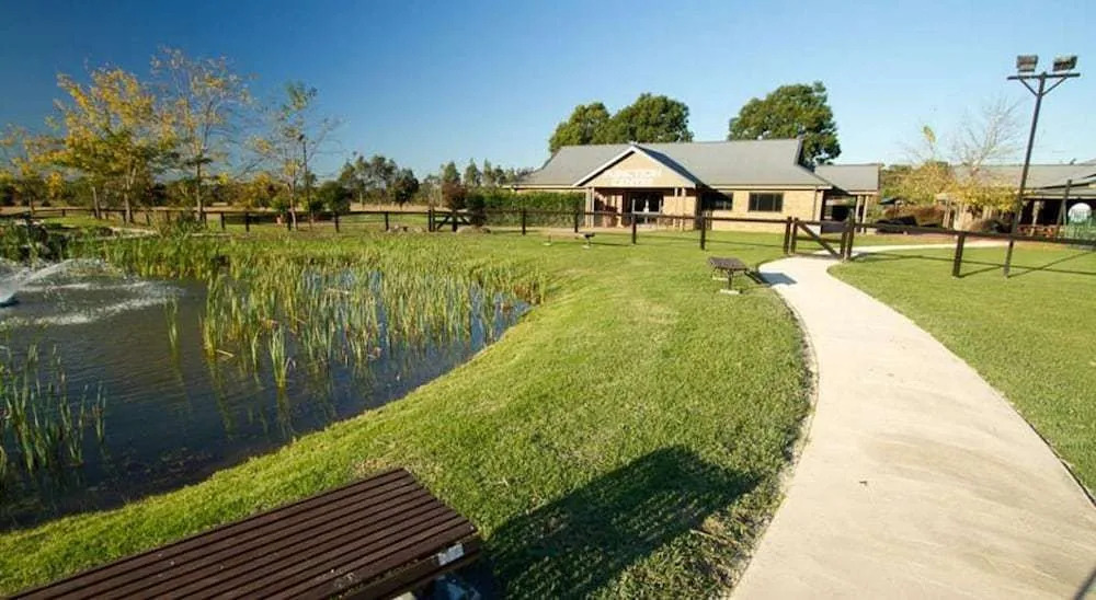 Potters Hotel & Brewery