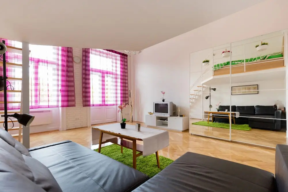 Next Stop Apartment