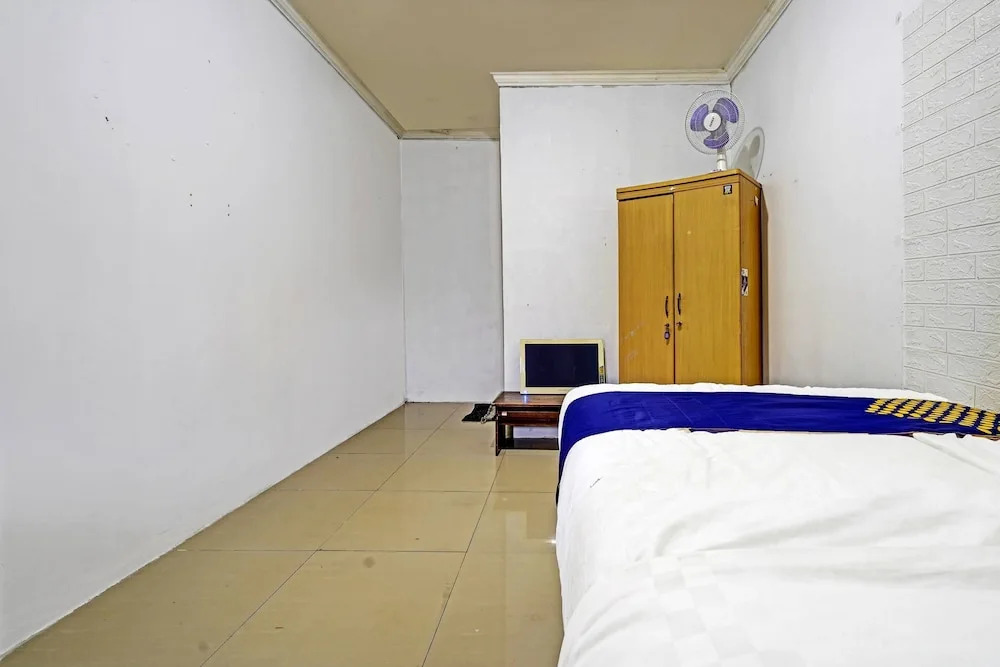 OYO 91330 City Munigar Residence SyariahNearTegalega Park