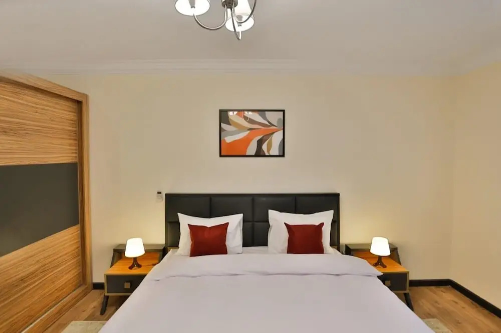 Parkside boutique 3 bedroom apartment