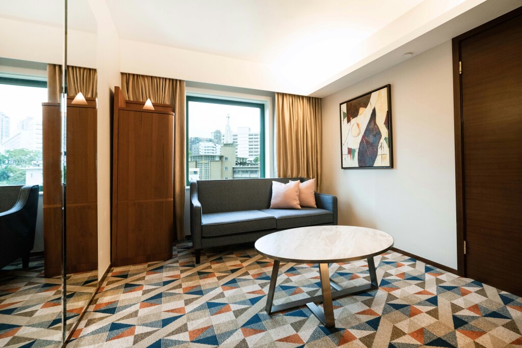 Eaton HK - Langham Hospitality Group