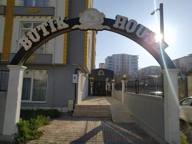 Butik Hotel By Babaei