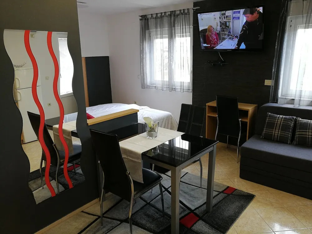 Palladium City Center Apartments