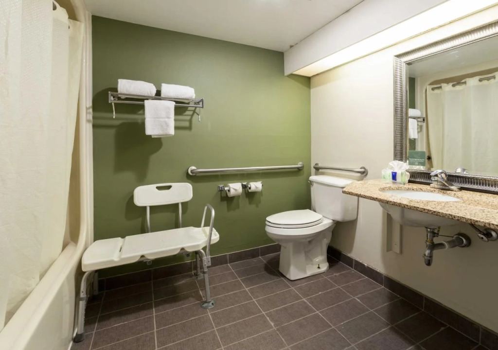 Sky Harbor Airport Inn