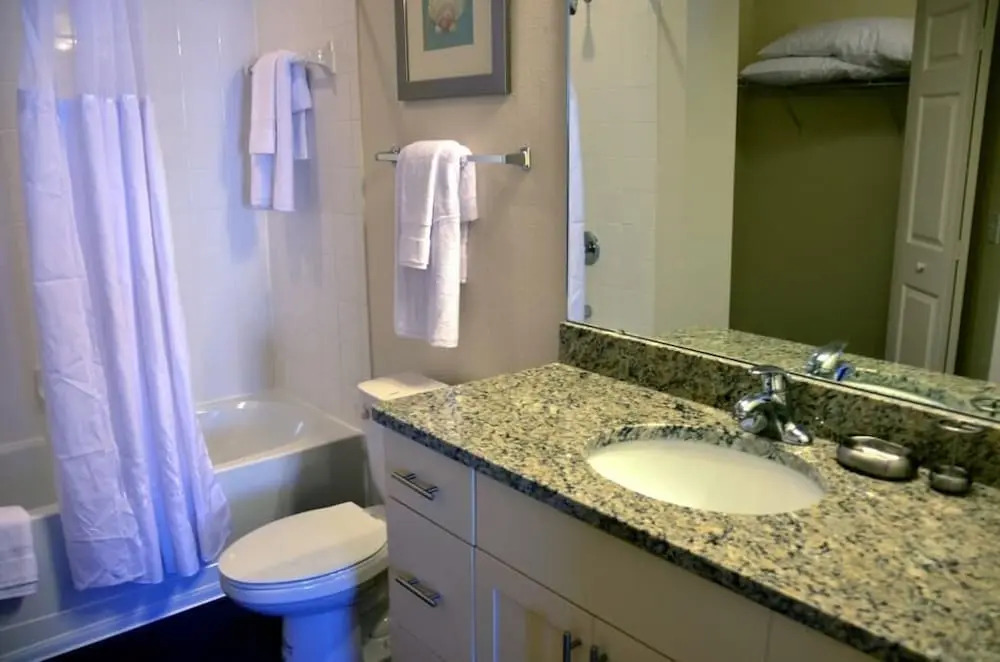 Lucaya 4 Bedrooms 3 Baths Family Friendly Townhome