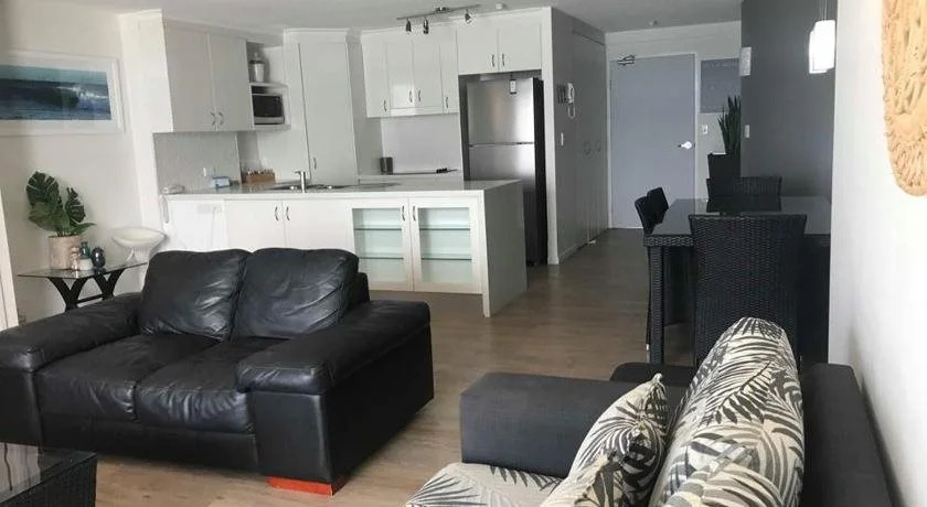 Rocks Resort Currumbin Beach