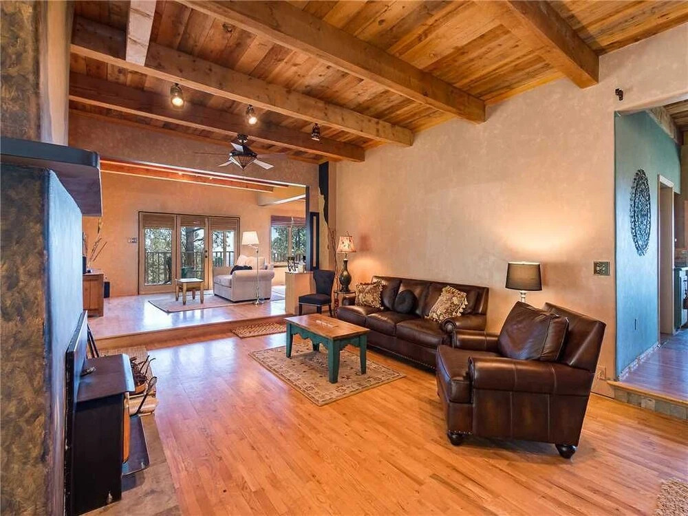 Summit Sanctuary, 3 Bedrooms, Sleeps 8, Mountain Views