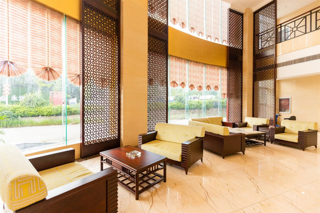 Starway Hotel Xinyang Beili Jiaoqiao