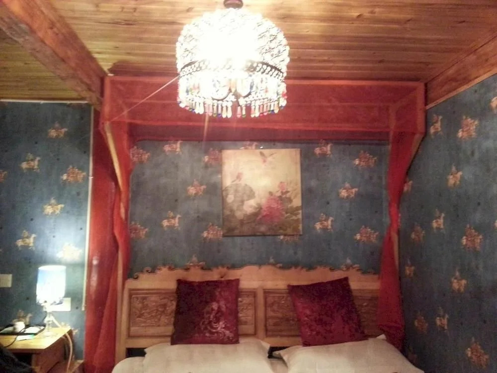 Spring Breeze Inn