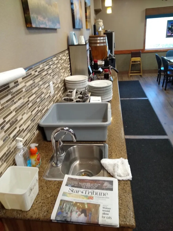 Townhouse Motel