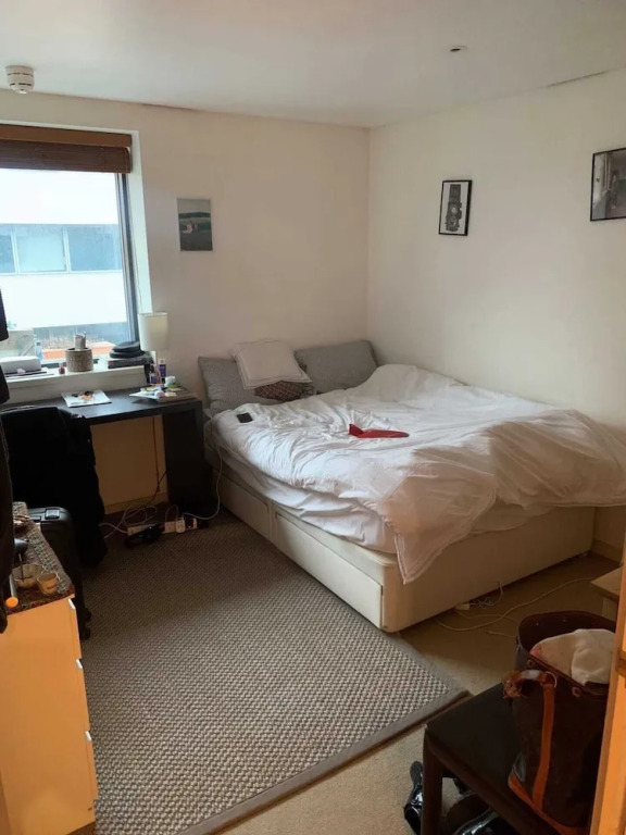 Modern 3 Bedroom Apartment in Paddington