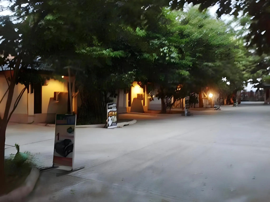 Bangrak Resort