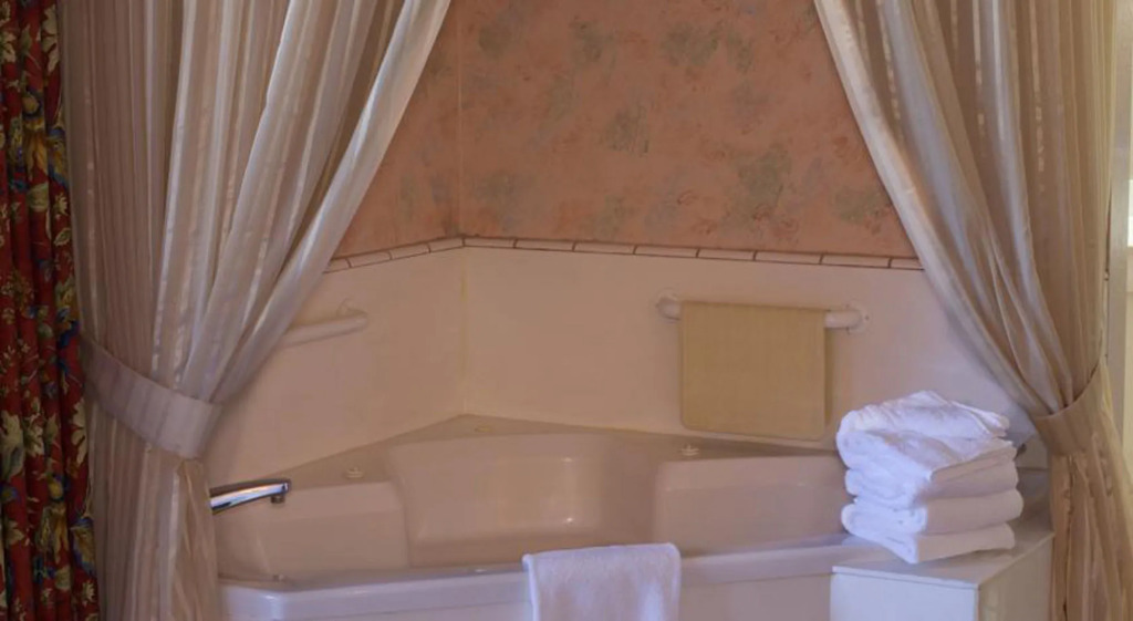 Forest Villas Hotel
