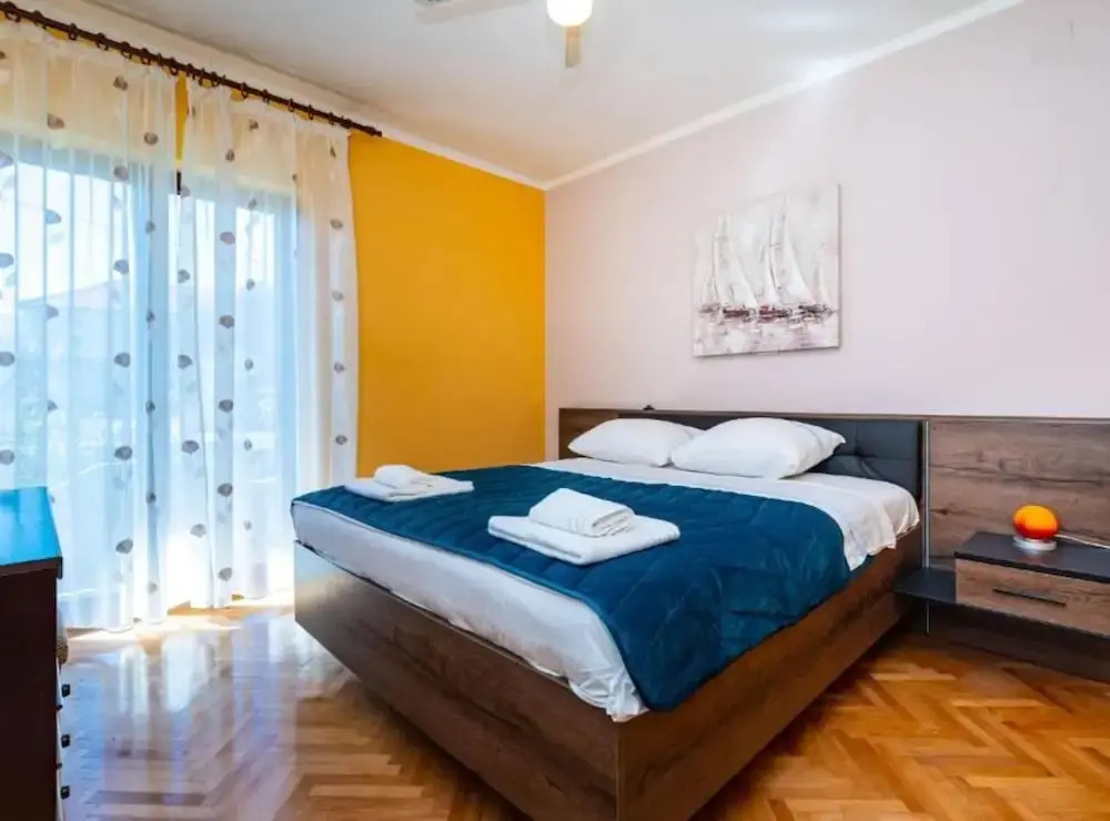 Apartment Serda