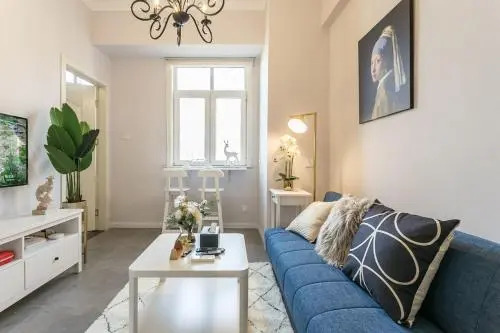 Xi'an Beilin·Yongning Gate· Locals Apartment 00140400