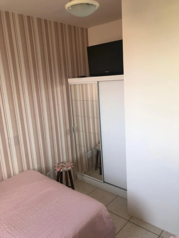 Apartamento peracanga com vista para o mar