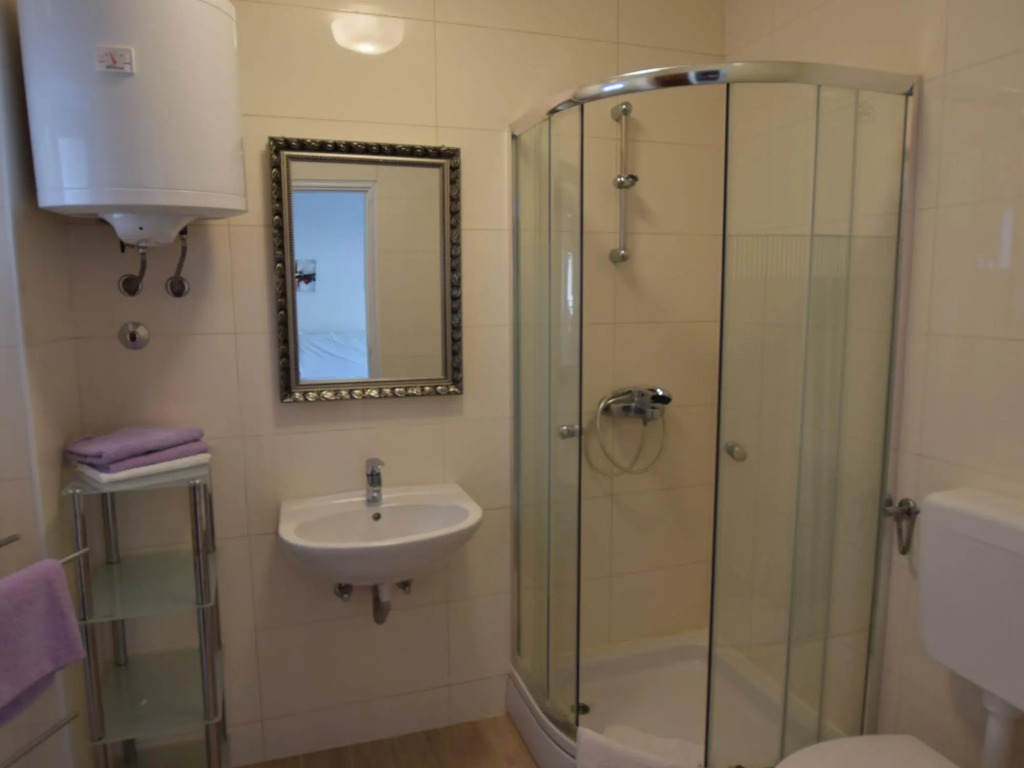 Spacious apartment with terrace,200 m distant from the beach !
