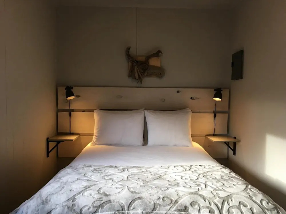 Pinewood Inn