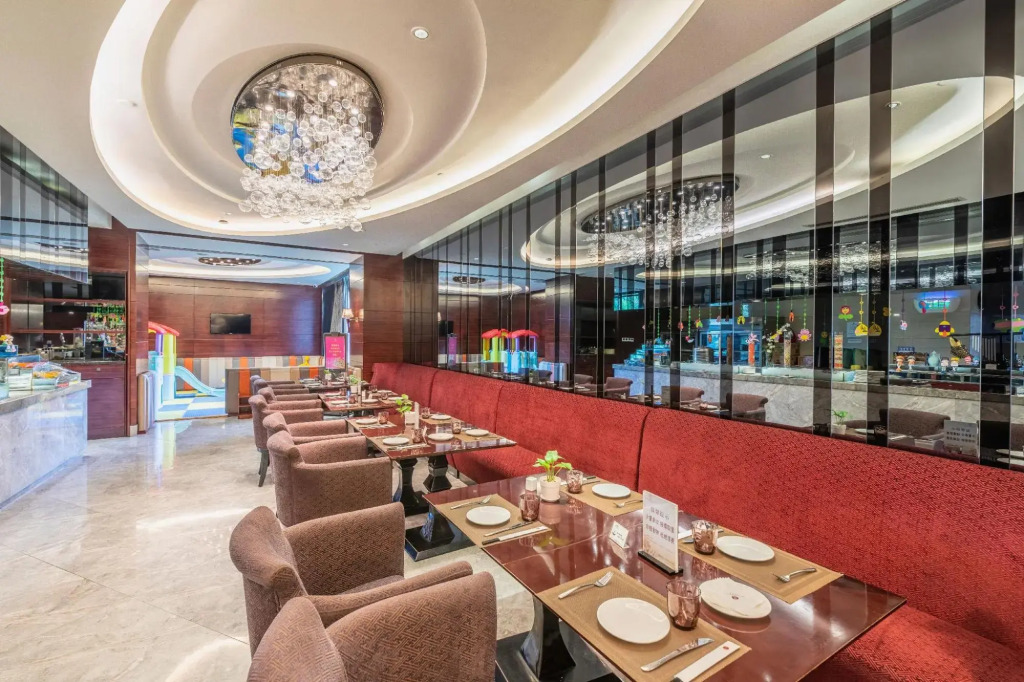 Rich Global Hotel