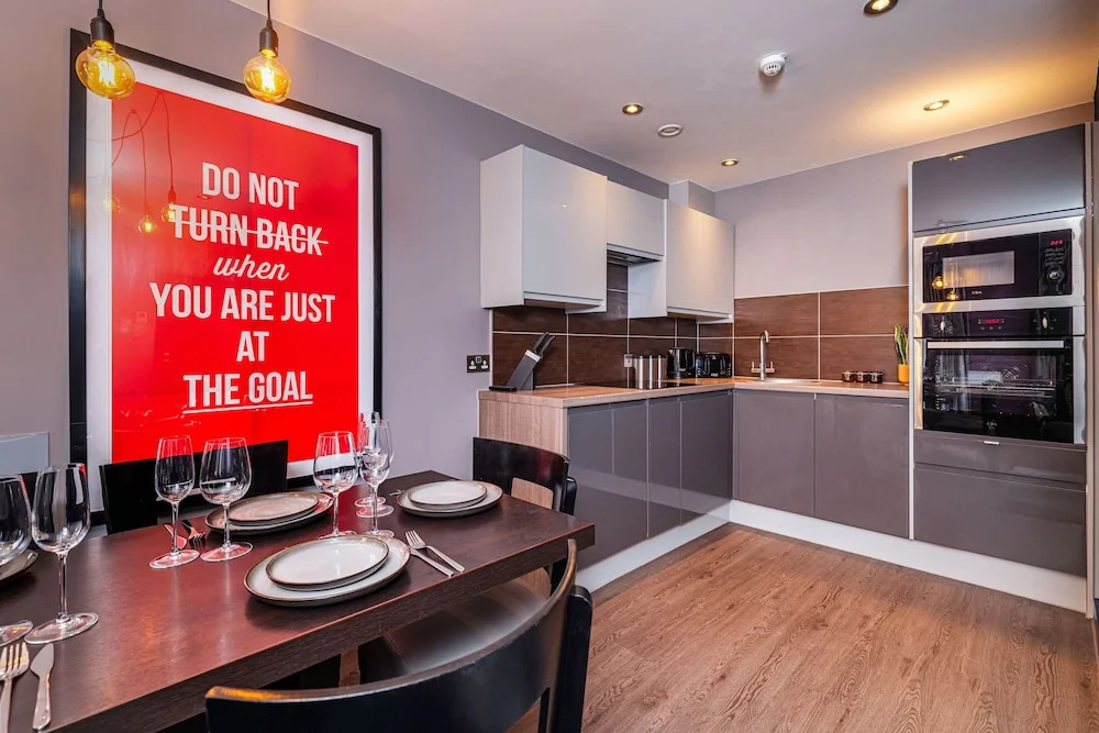 Tunnage Square Apartments by EPIC - Liverpool ONE