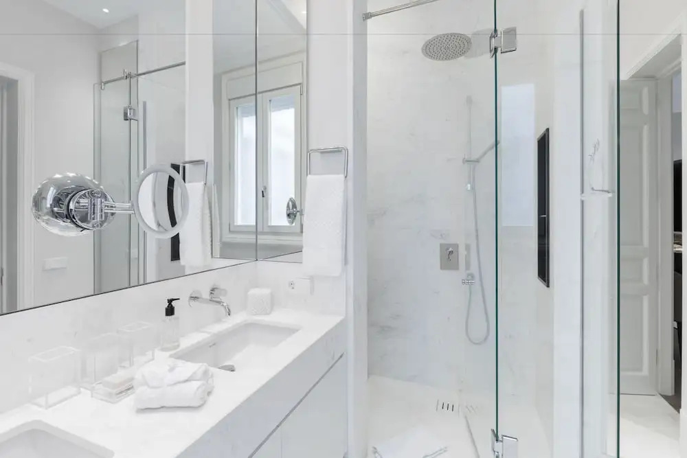 Justicia Apartment II