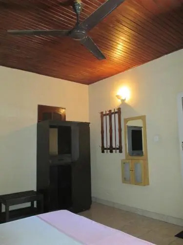 Thilanka Beach Resort