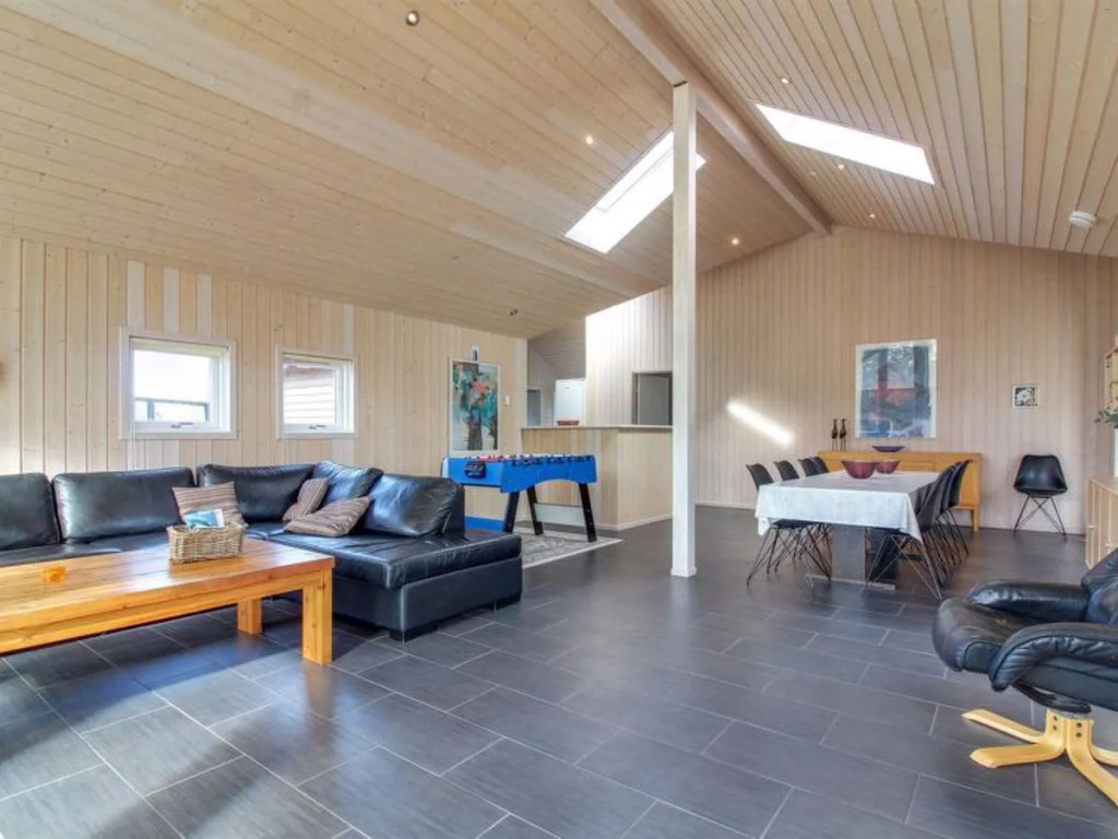 "Alyna" - 850m from the sea in NW Jutland