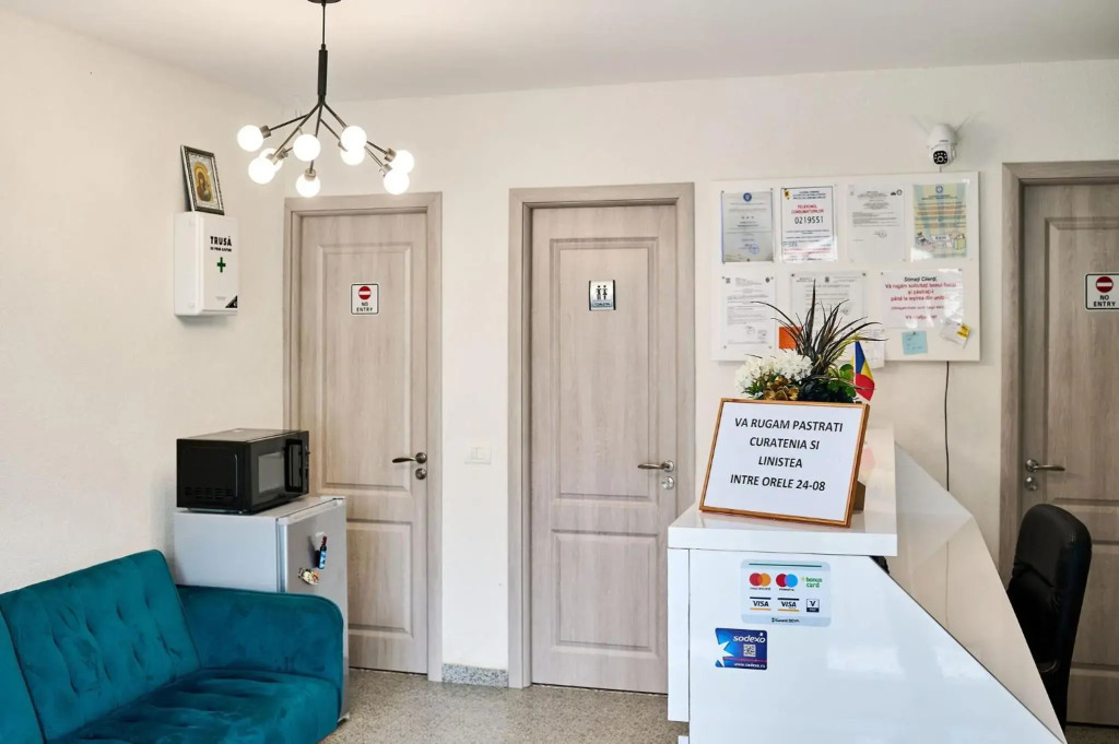 MARINA BOUTIQUE Costinesti