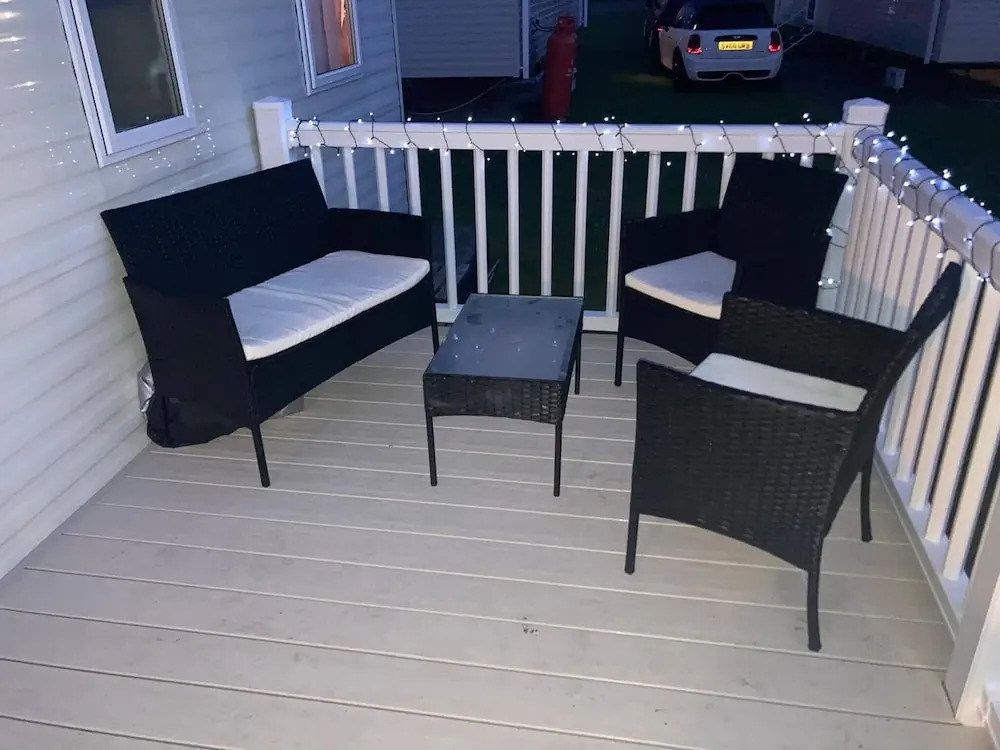 Cozy 3 Bedroom Mobile Home in Longniddry, Perfect for Families