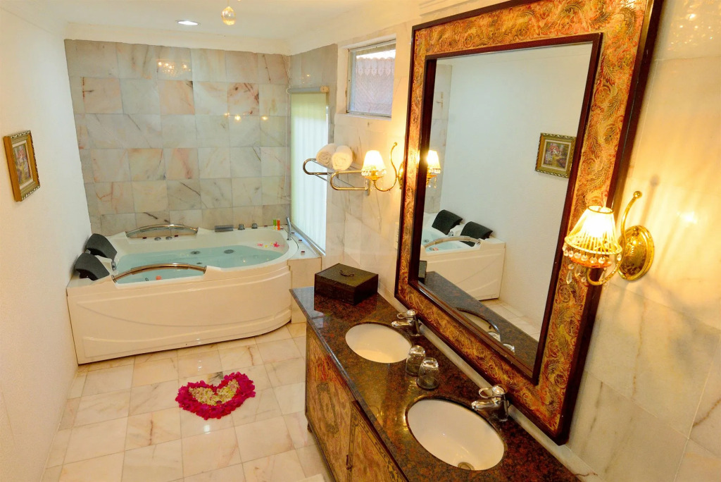 Sari Pacifica Hotel, Resort & Spa Lang Tengah