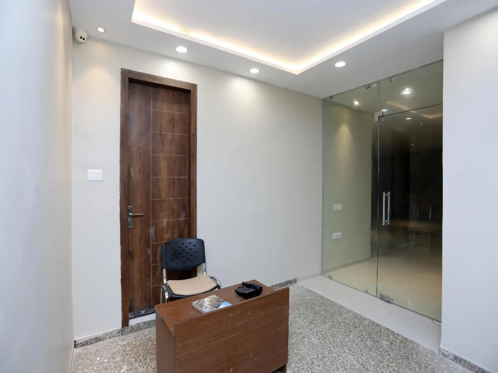 OYO 18890 Hotel City Inn
